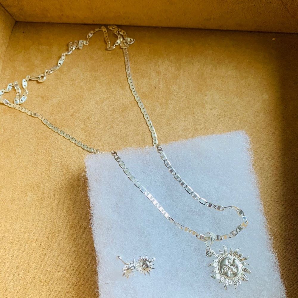 Silver Sun Necklace & Earring Set
